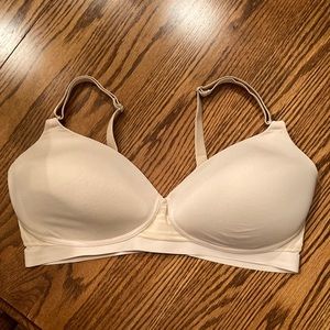 Hanes adjustable beige bra